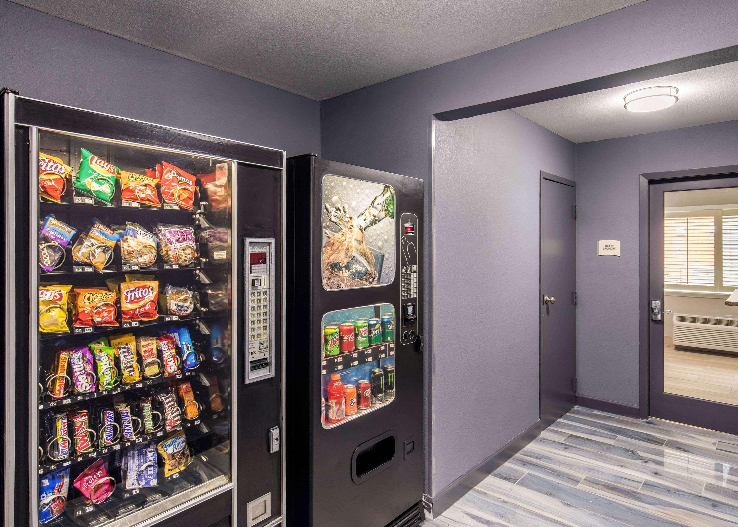 Quality Inn & Suites Plano East - Richardson Kültér fotó