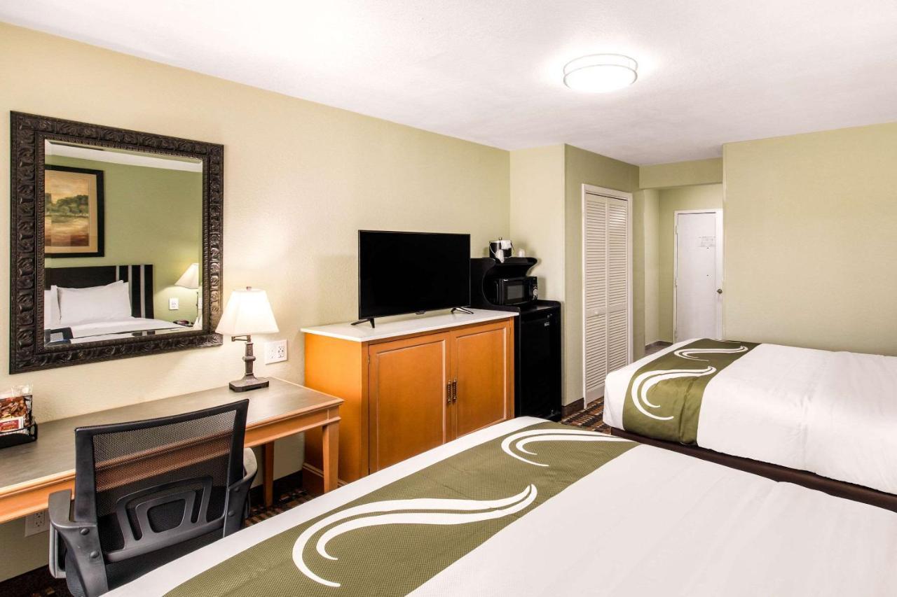 Quality Inn & Suites Plano East - Richardson Kültér fotó